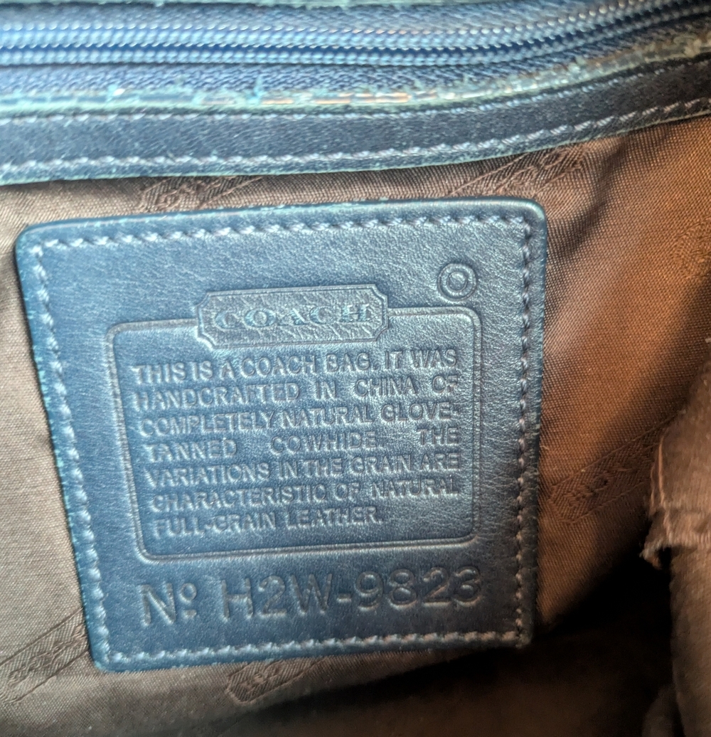 Vintage Coach BLUE 9823 Legacy West Hobo - Picture 3 of 7